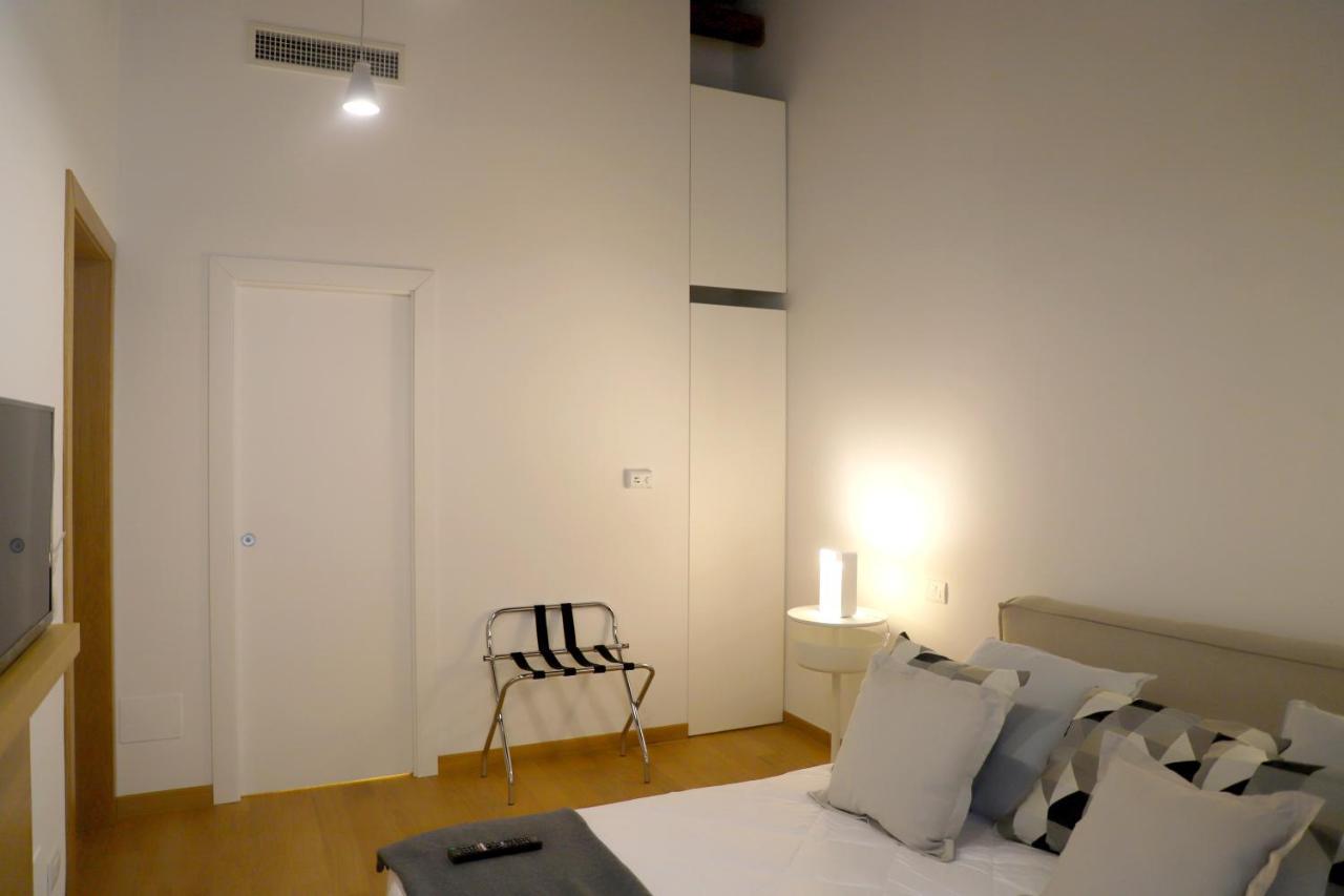 Vista Borgo Antico Hotel Bari Exterior photo